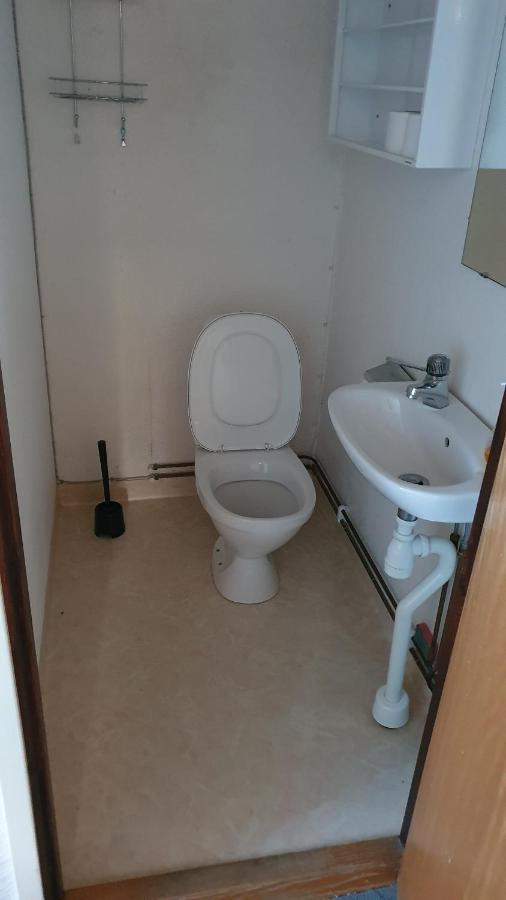 Sov Gott I Rabbalshede Apartamento Exterior foto